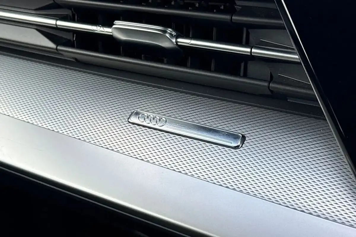 2021-audi-a3-14-40-tfsi-e-s-line-big-46