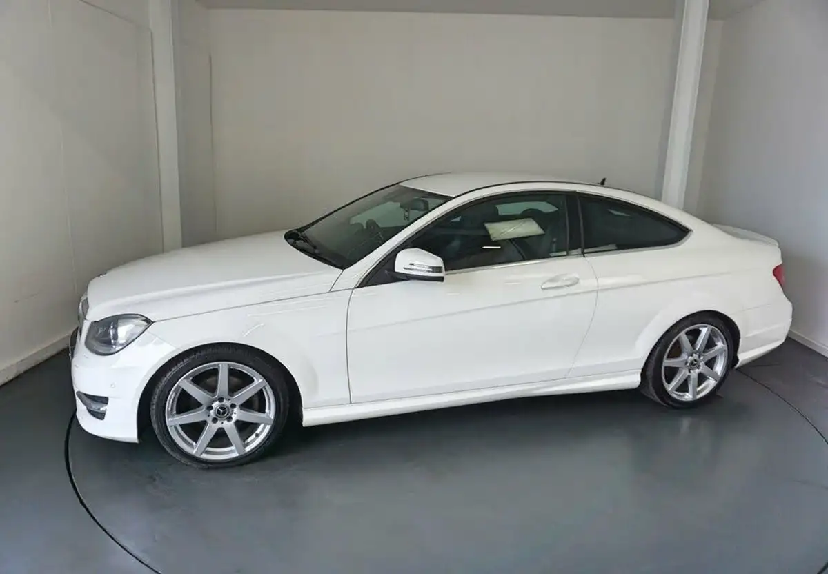 2014-mercedes-benz-c-class-21cdi-c220-cdi-amg-sport-edition-170ps-cdi-coupe-2d-7g-tronic-plus-big-3