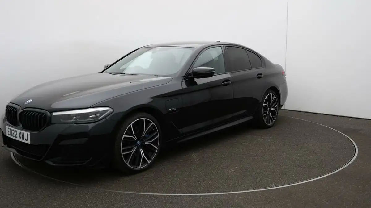 2022-bmw-5-series-20-530e-xdrive-m-sport-saloon-4d-big-63