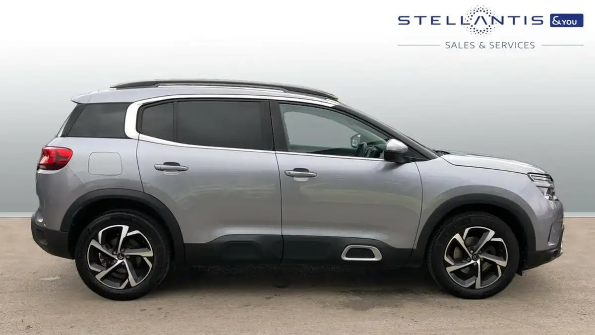 2021-citroen-c5-aircross-12-puretech-flair-big-1