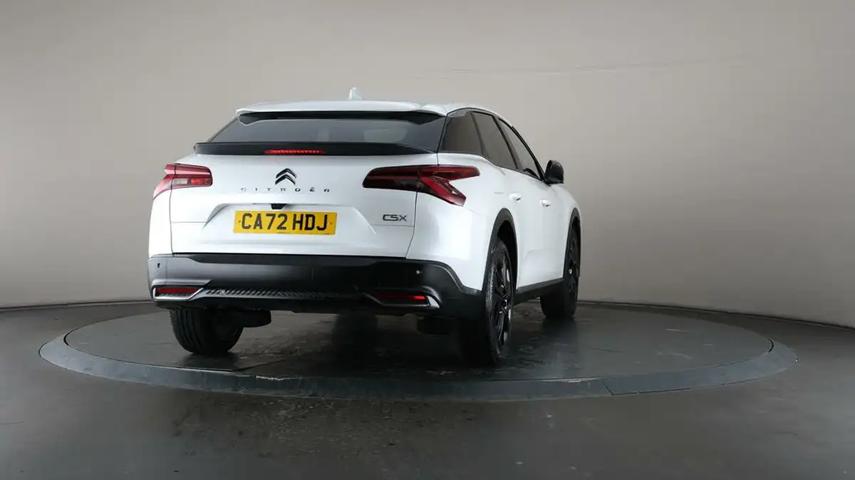 2022-citroen-c5-x-12-puretech-shine-big-62