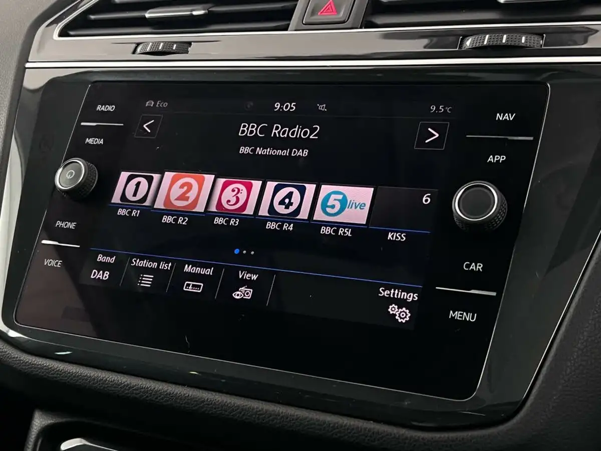 2018-volkswagen-tiguan-20tdi-sel-190ps-4motion-ss-dsg-big-25
