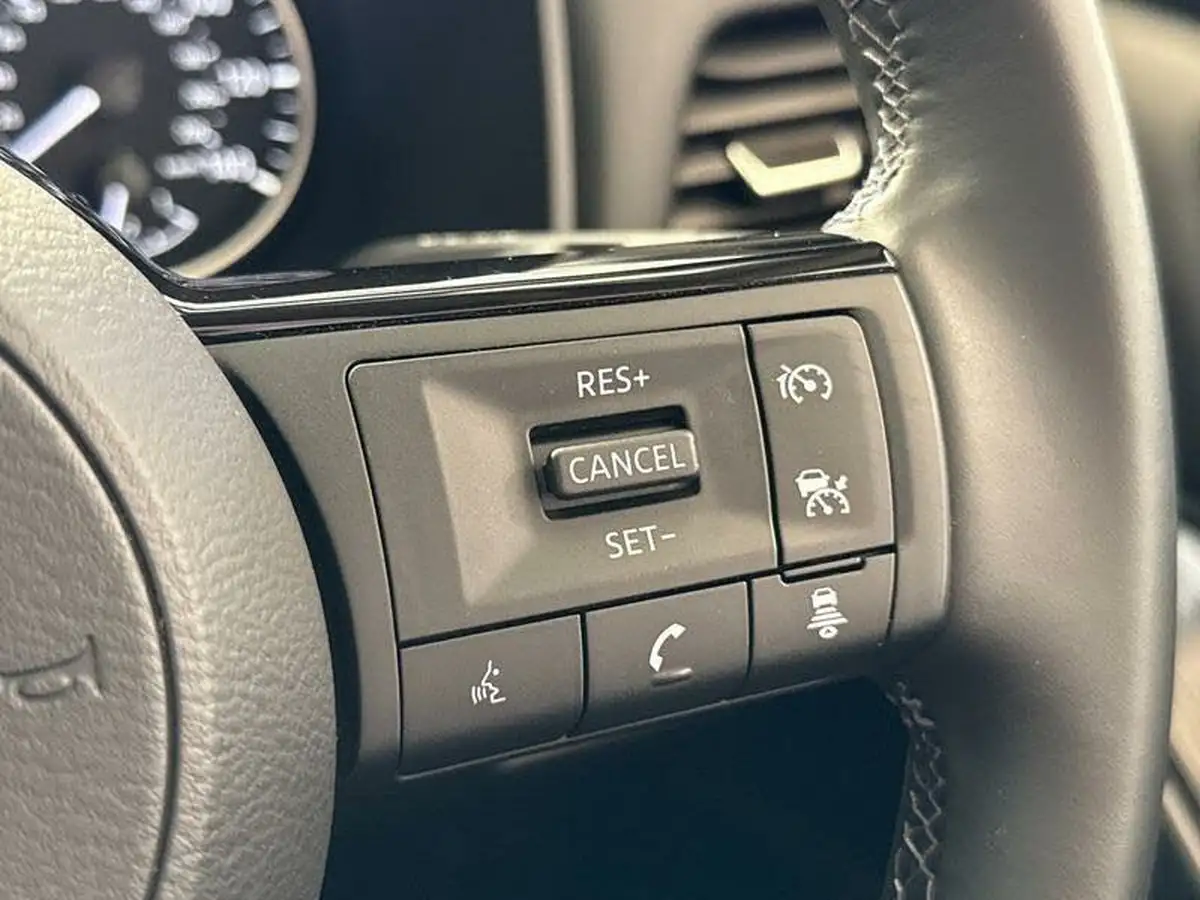 2023-nissan-qashqai-13-dig-t-acenta-premium-140ps-big-25