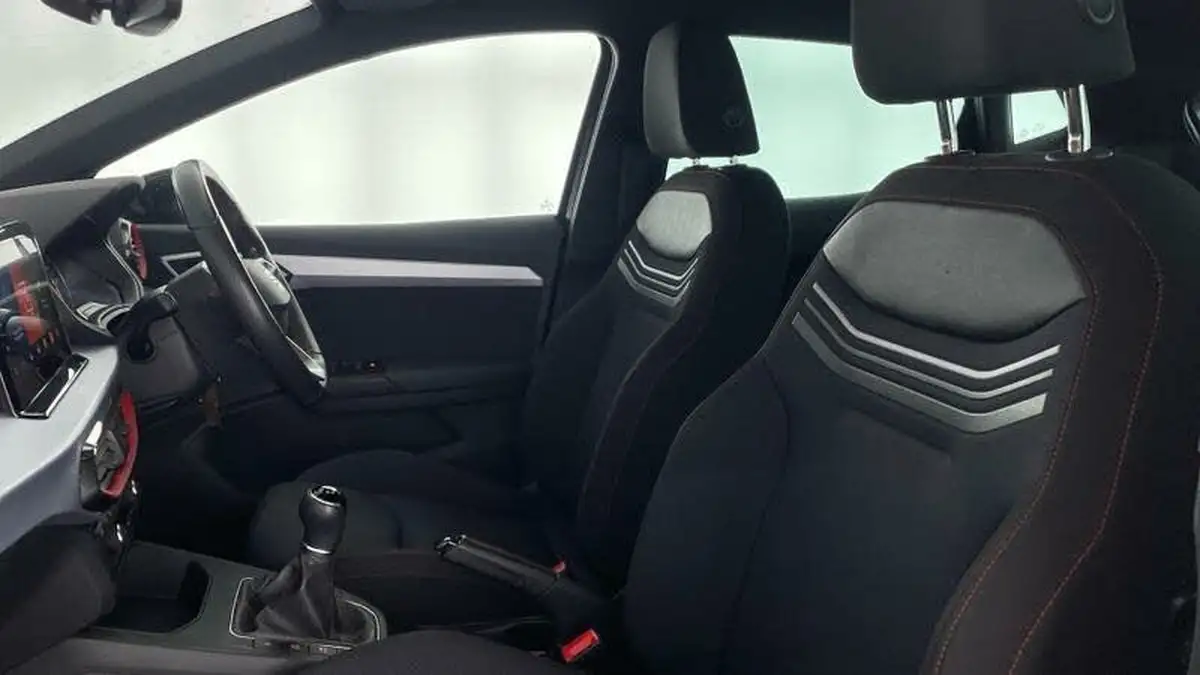 2022-seat-ibiza-10-tsi-fr-95ps-big-38