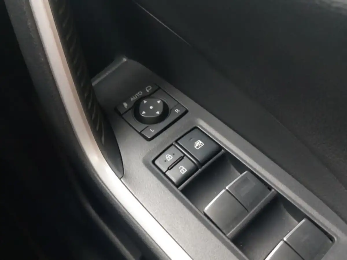 2022-toyota-rav4-25-vvt-i-dynamic-219bhp-big-13