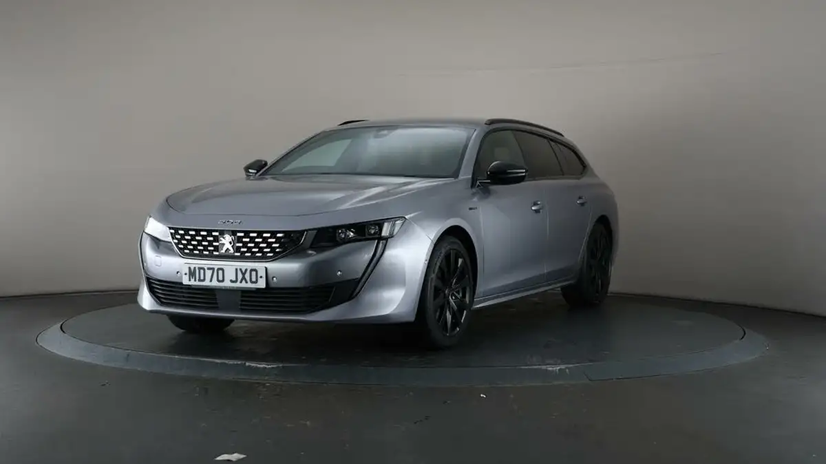 2021-peugeot-508-12-puretech-gt-big-38