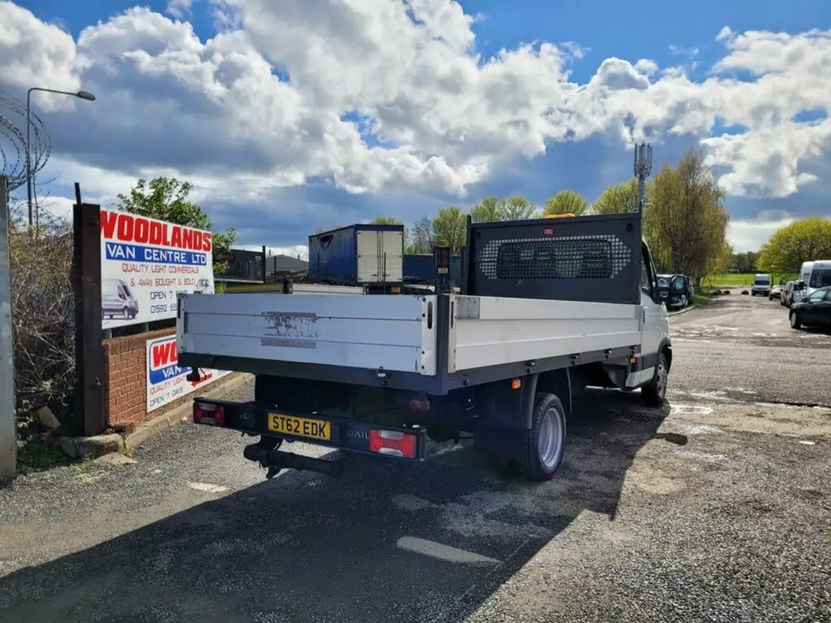 2012-iveco-daily-c-class-23td-35c13-lwb-35c13-cab-big-5