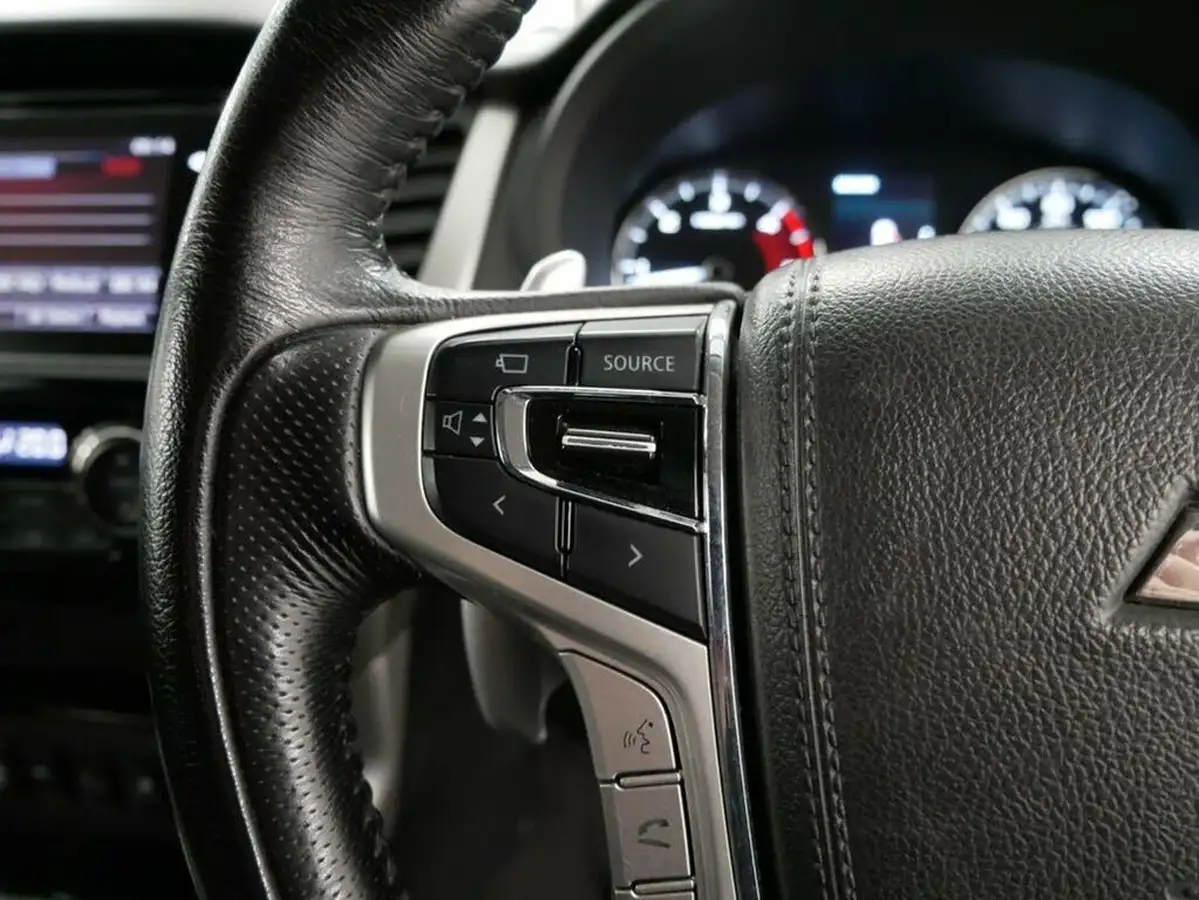 2019-mitsubishi-shogun-sport-24di-d-sport-big-35
