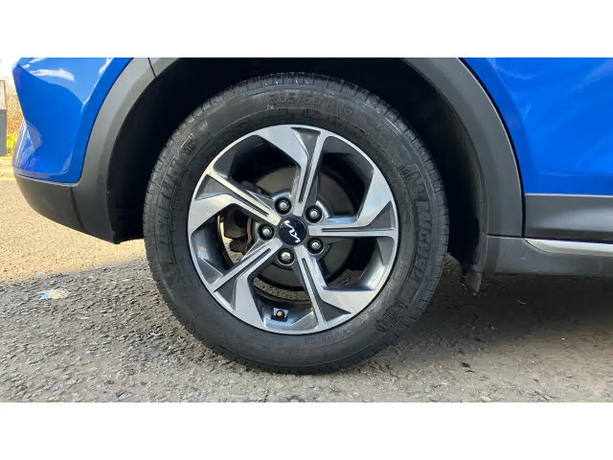 2022-kia-xceed-15-t-gdi-2-big-6