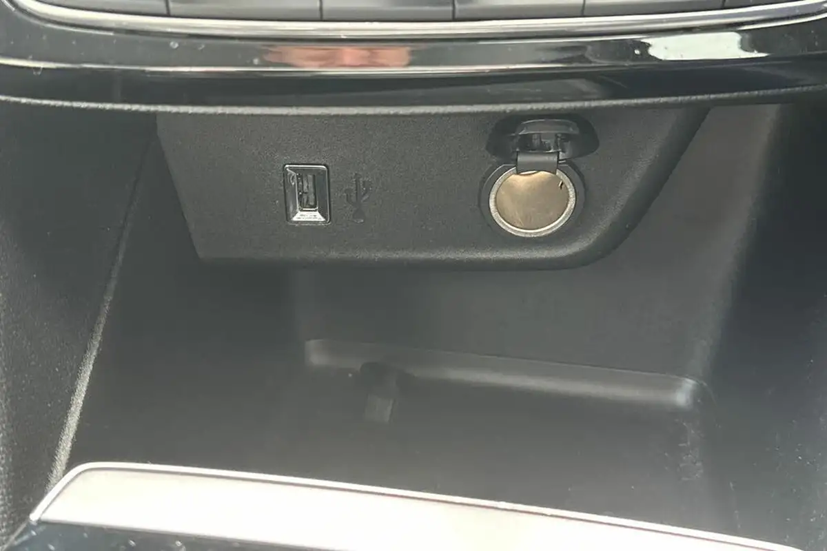 2021-vauxhall-mokka-12-elite-nav-premium-130ps-auto-big-24