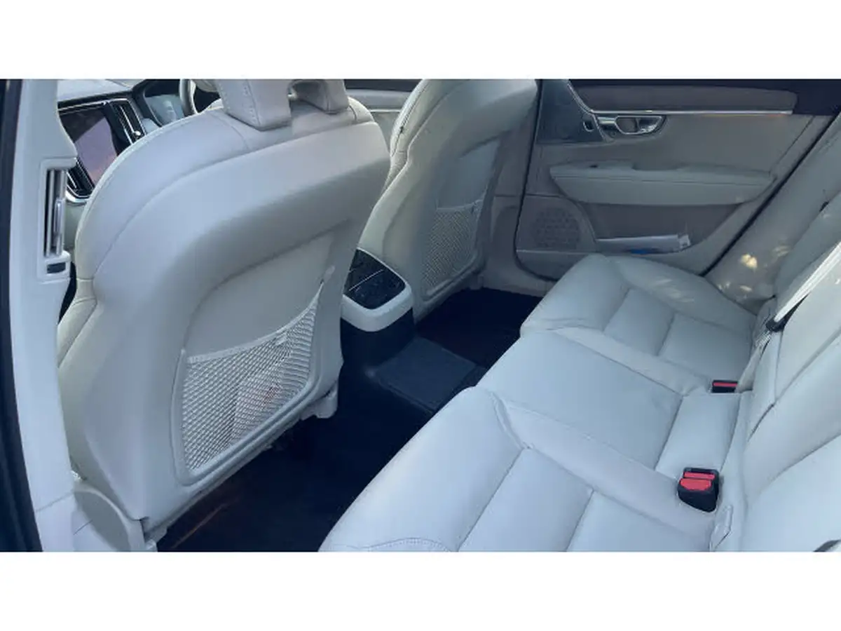 2024-volvo-v90-20-t8-ultimate-big-9