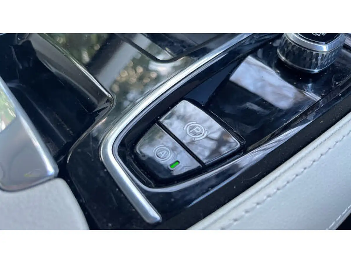 2024-volvo-v90-20-t8-ultimate-big-37