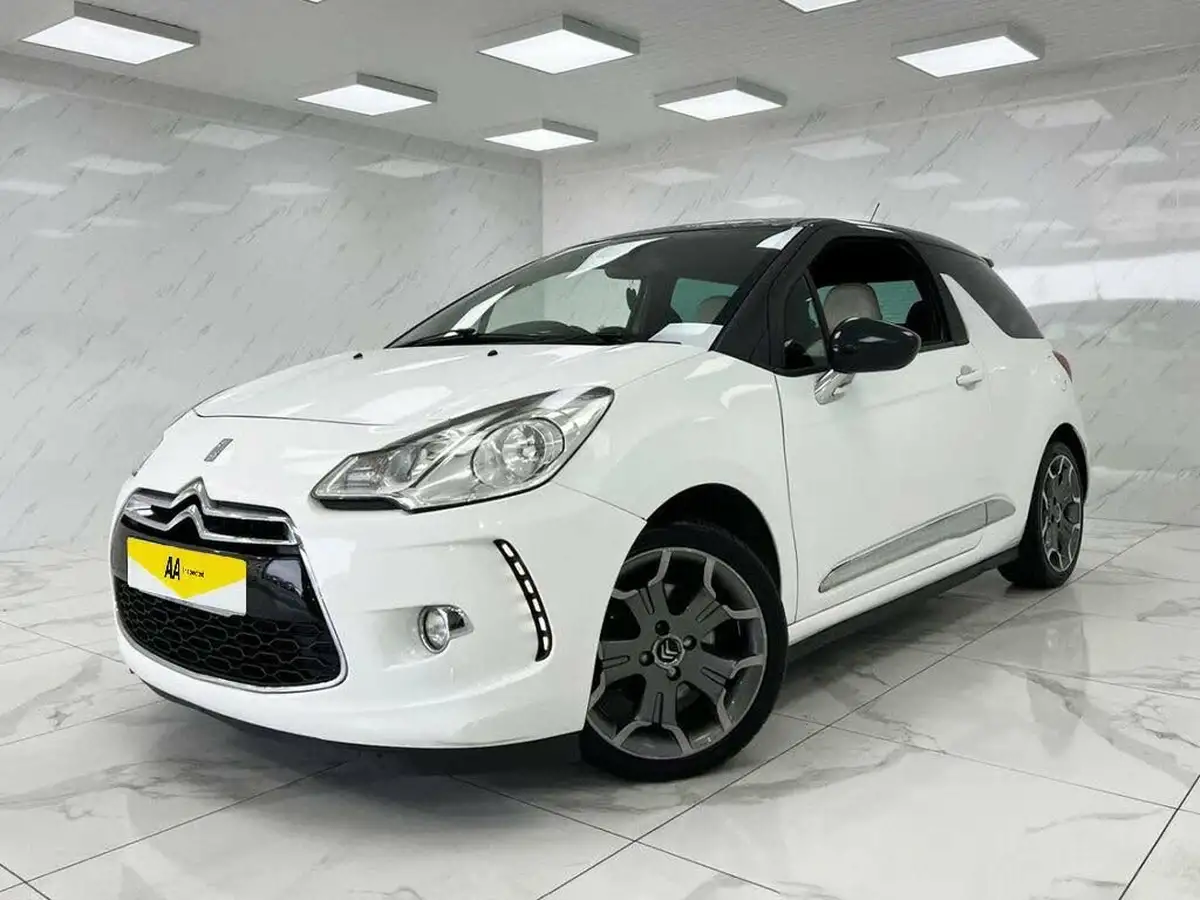 2012-citroen-ds3-16-ultra-prestige-big-4