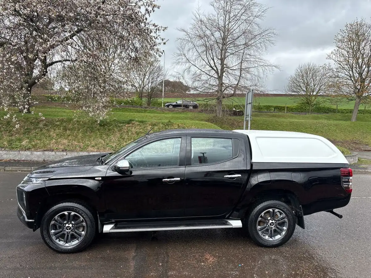 2021-mitsubishi-l200-22di-d-trojan-big-2