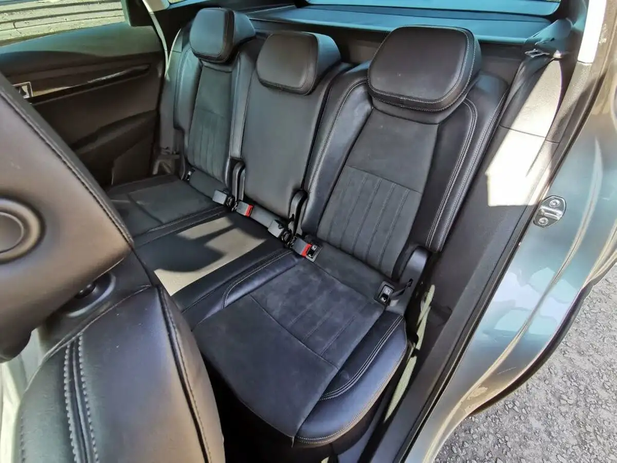 2019-skoda-karoq-15-tsi-se-l-dsg-big-27