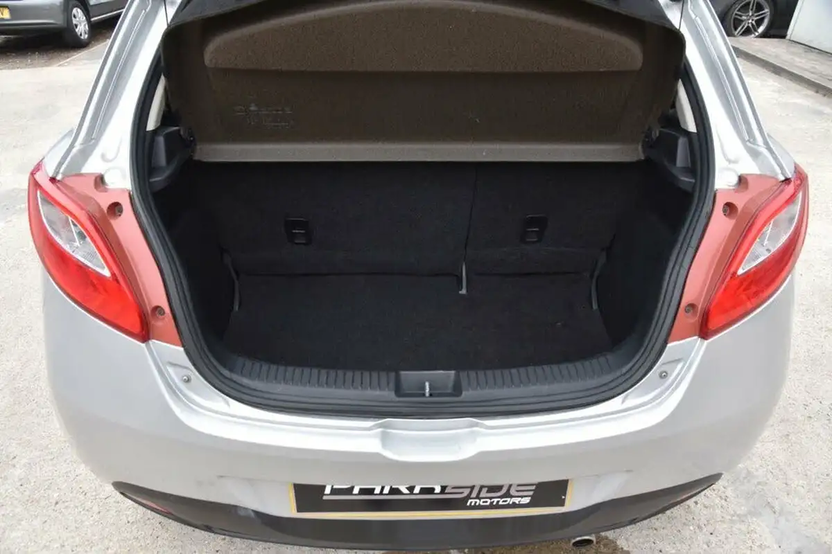 2008-mazda-mazda2-13-ts2-5d-big-34