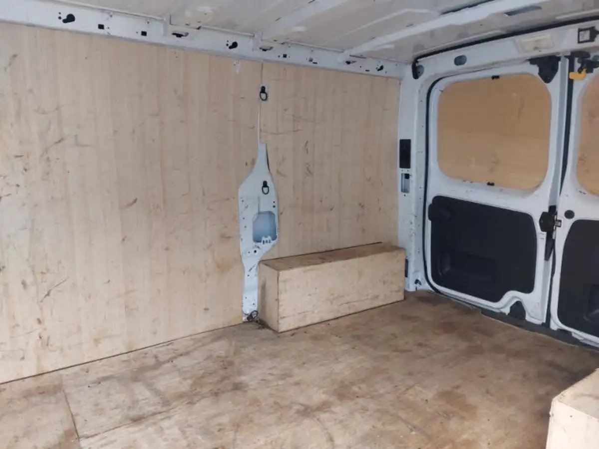 2022-renault-trafic-20dci-sl28-130-business-big-5