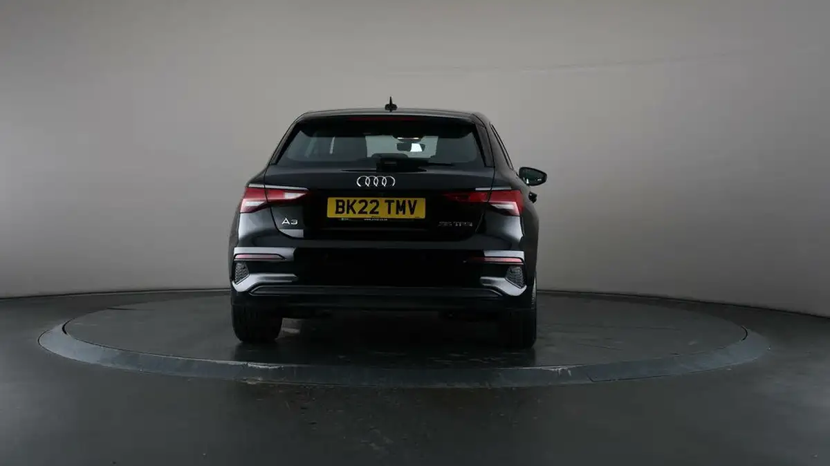 2022-audi-a3-15-35-tfsi-technik-s-tronic-big-27