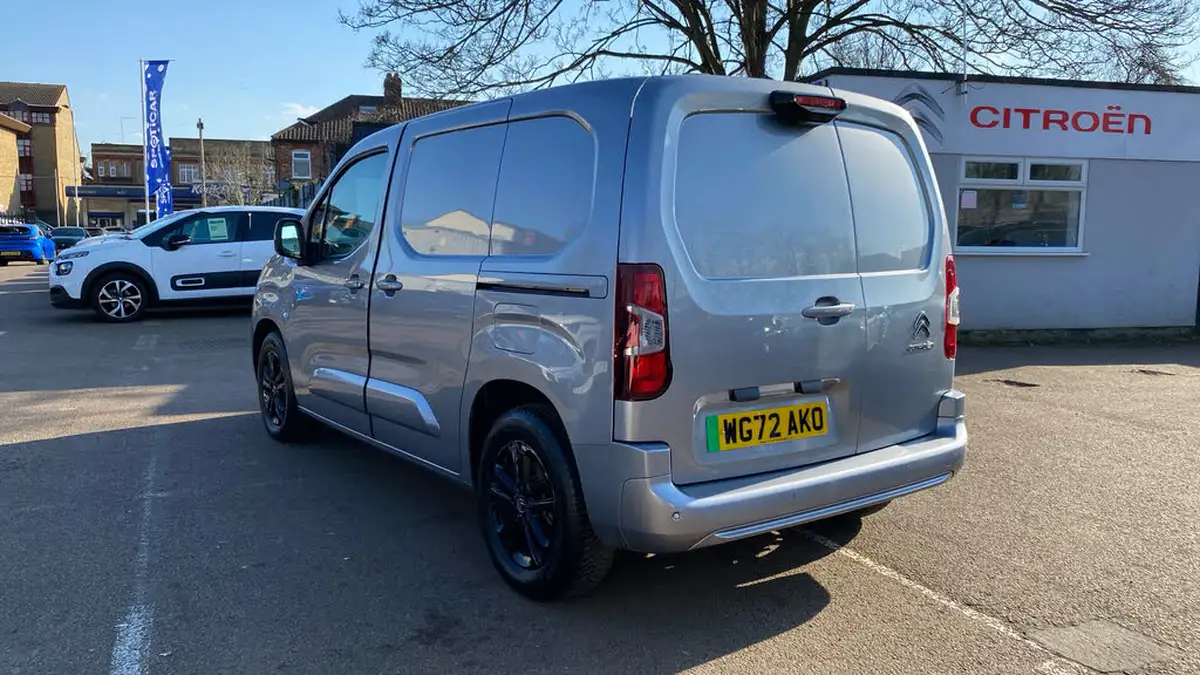 2022-citroen-berlingo-e-driver-pro-m-50kwh-800-big-4