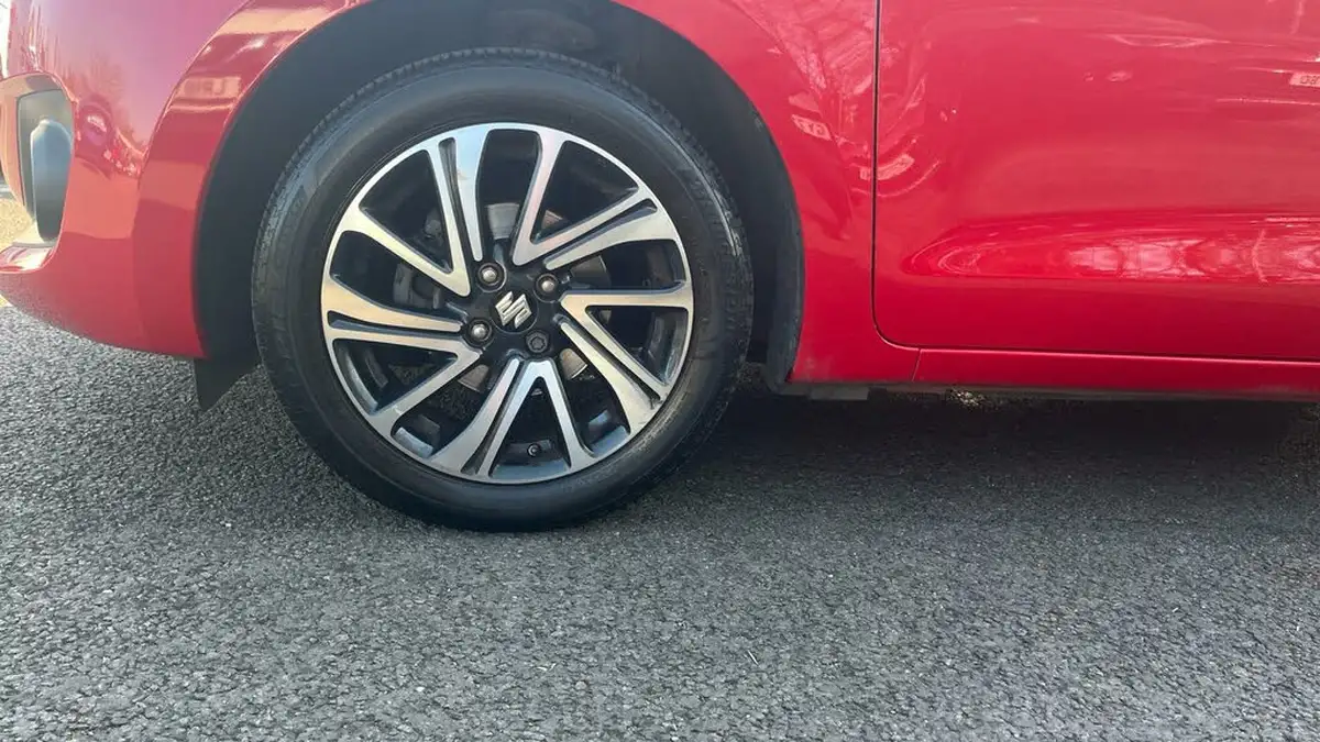 2021-suzuki-swift-12-dualjet-sz5-big-17