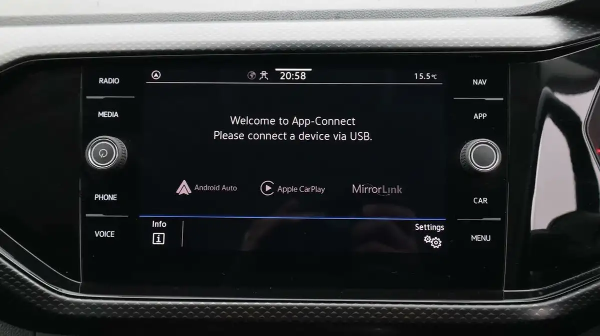 2021-volkswagen-t-cross-10-tsi-se-115ps-big-25