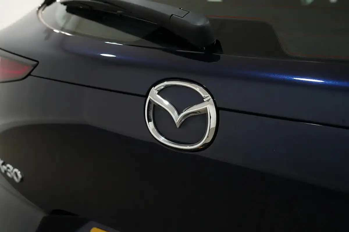 2023-mazda-cx-30-20-e-skyactiv-g-se-l-big-9