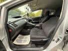 2014-toyota-prius-small-24