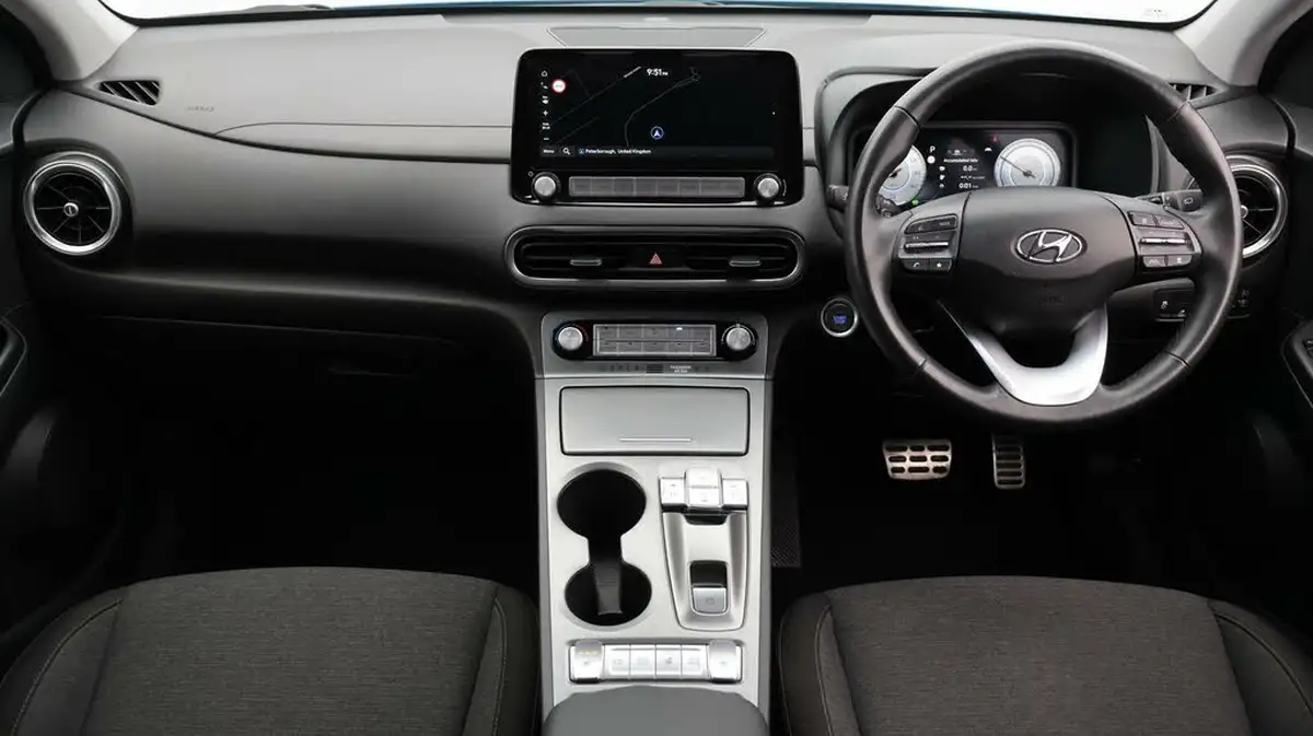 2022-hyundai-kona-e-premium-204ps-64kwh-7kw-obc-big-13