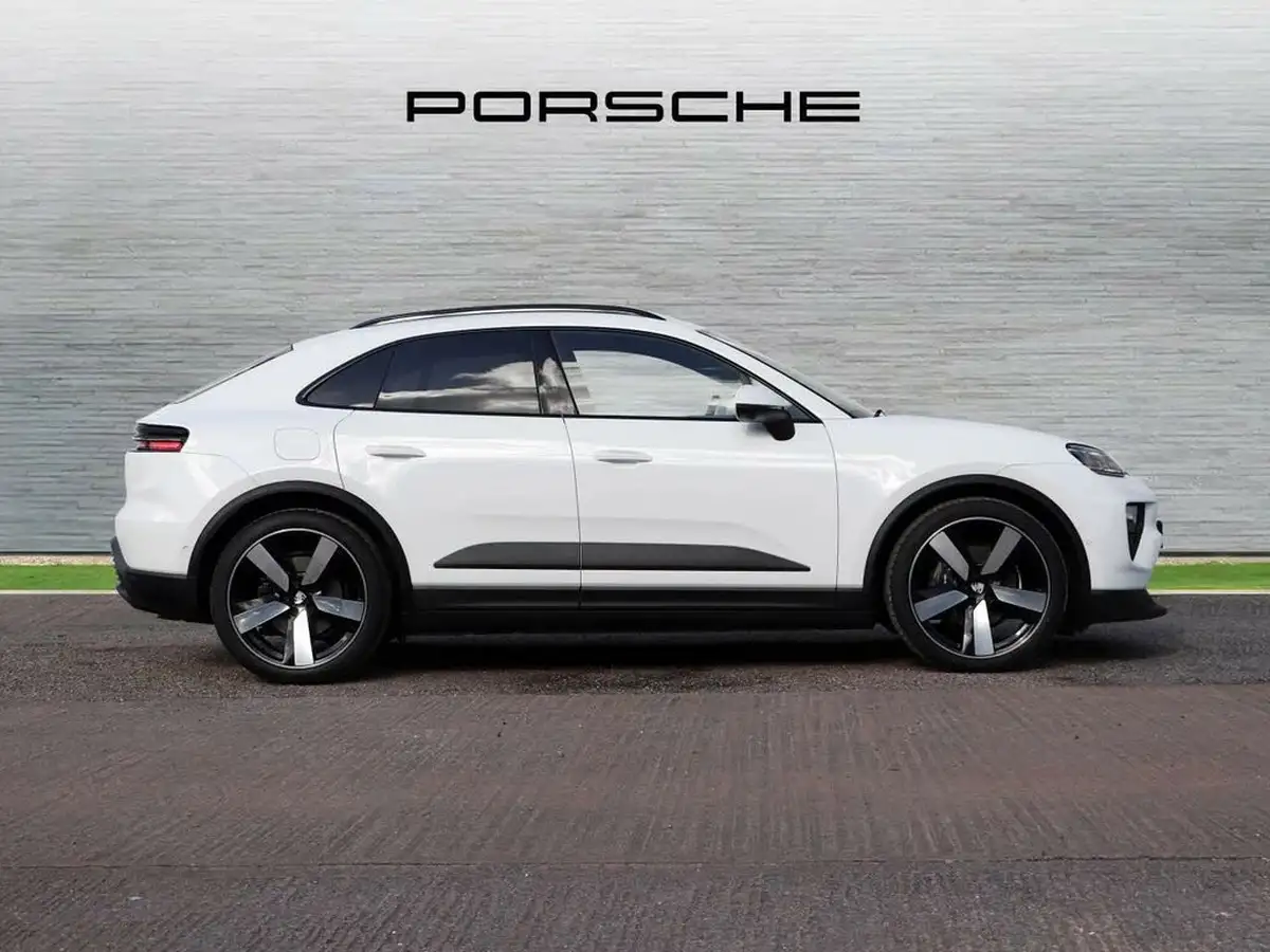 2025-porsche-macan-e-4-electric-big-1
