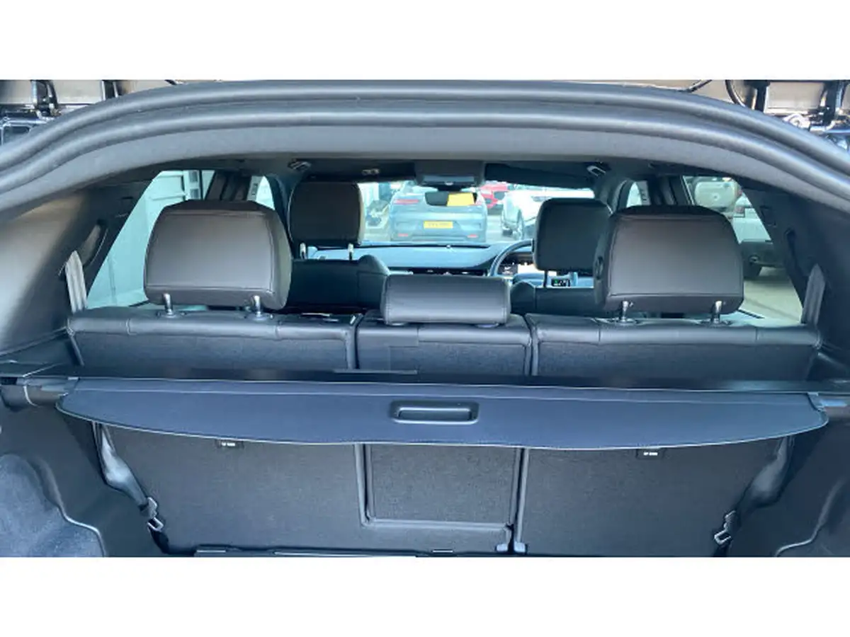 2024-land-rover-discovery-sport-20-d200-dynamic-hse-big-29