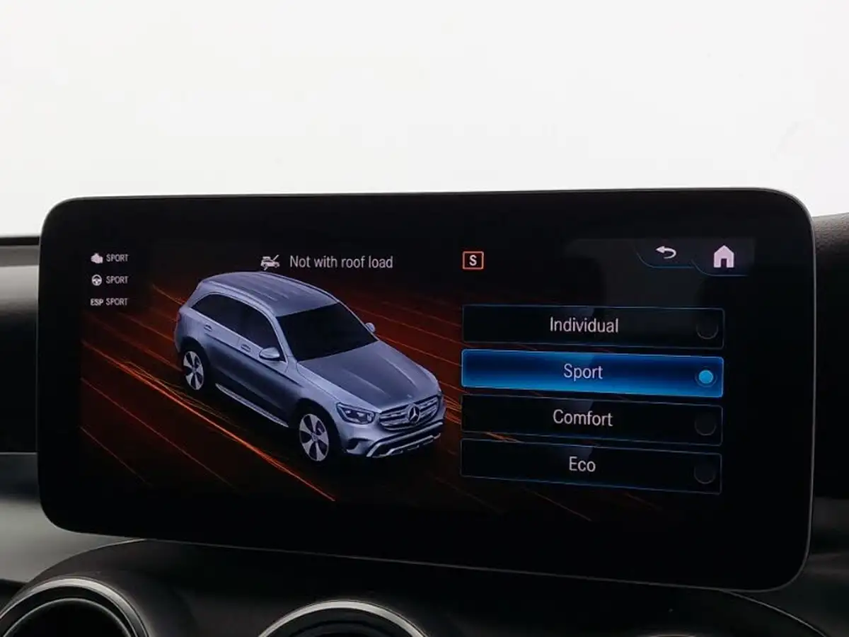 2019-mercedes-benz-glc-class-20d-glc220d-amg-line-station-wagon-5d-4matic-plus-big-12