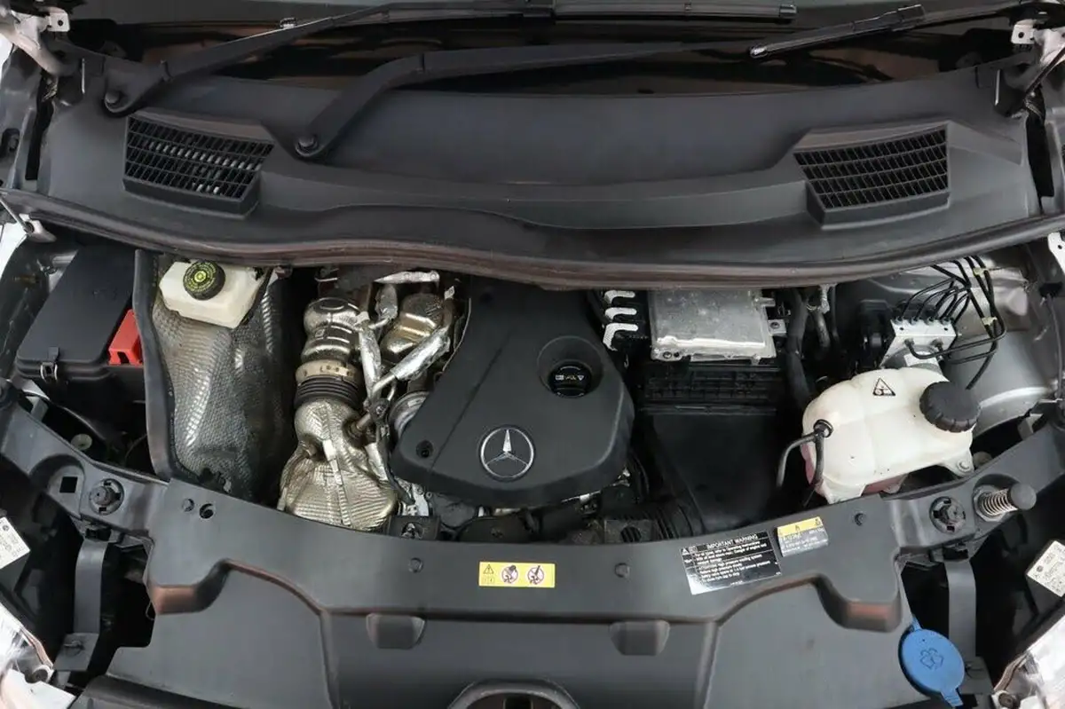 2020-mercedes-benz-vito-20cdi-119-tourer-select-l3-190bhpeu6dt-8-auto-big-40