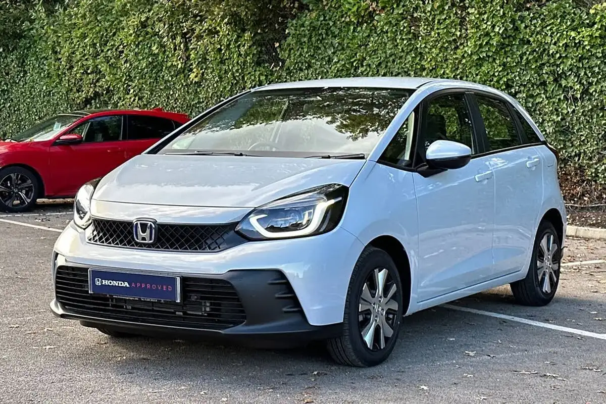 2024-honda-jazz-15-i-mmd-elegance-big-6