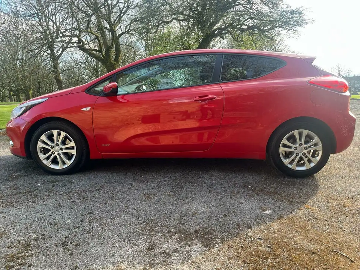2015-kia-pro-ceed-14-sr7-gdi-1396cc-big-47