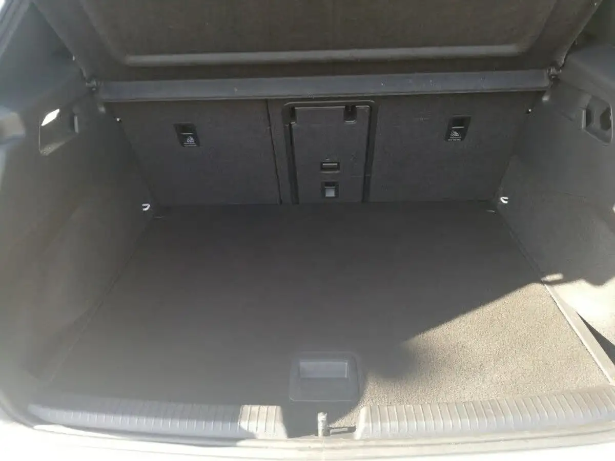 2022-volkswagen-id3-e-family-204ps-performance-big-7