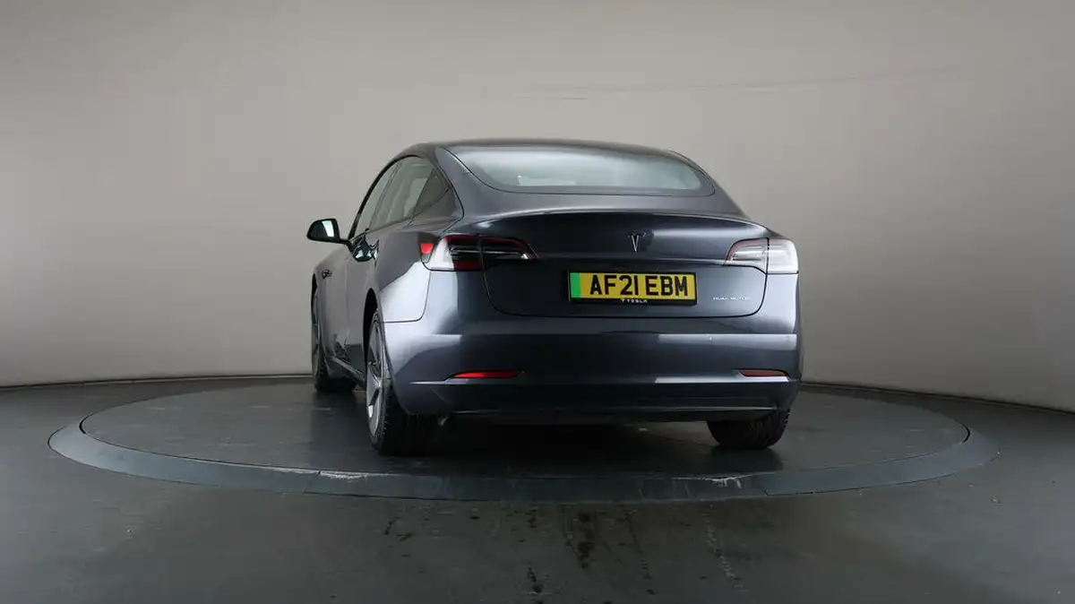 2021-tesla-model-3-e-long-range-4x4-big-38