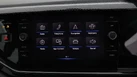 2022-volkswagen-taigo-10-tsi-life-95ps-small-10