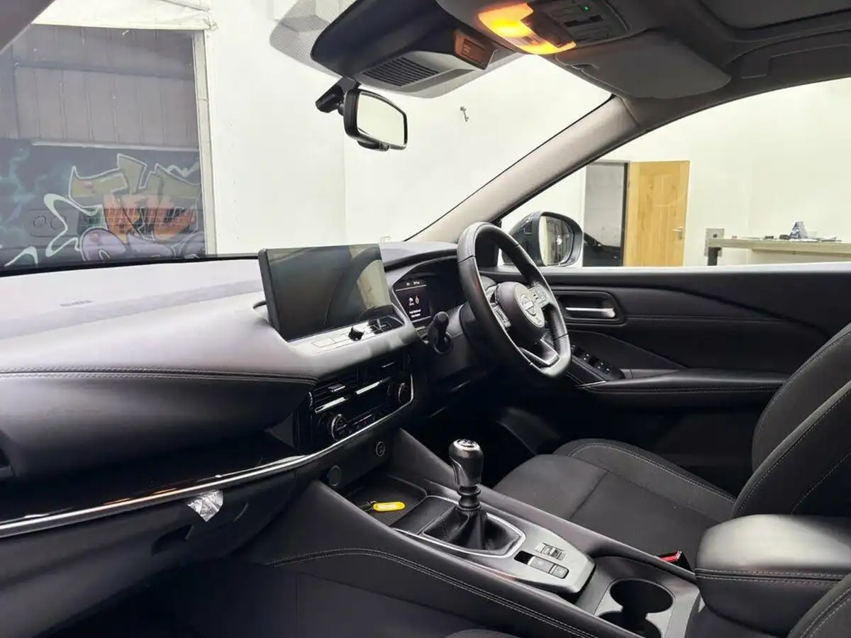 2022-nissan-qashqai-13-dig-t-n-connecta-140ps-big-11