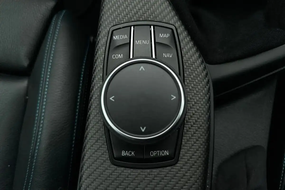 2017-bmw-2-series-30-m2-big-31