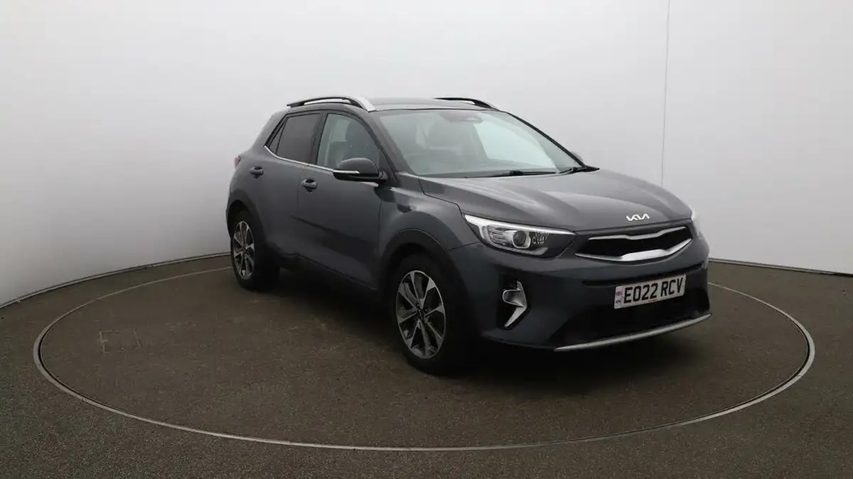2022-kia-stonic-10-t-gdi-connect-big-35