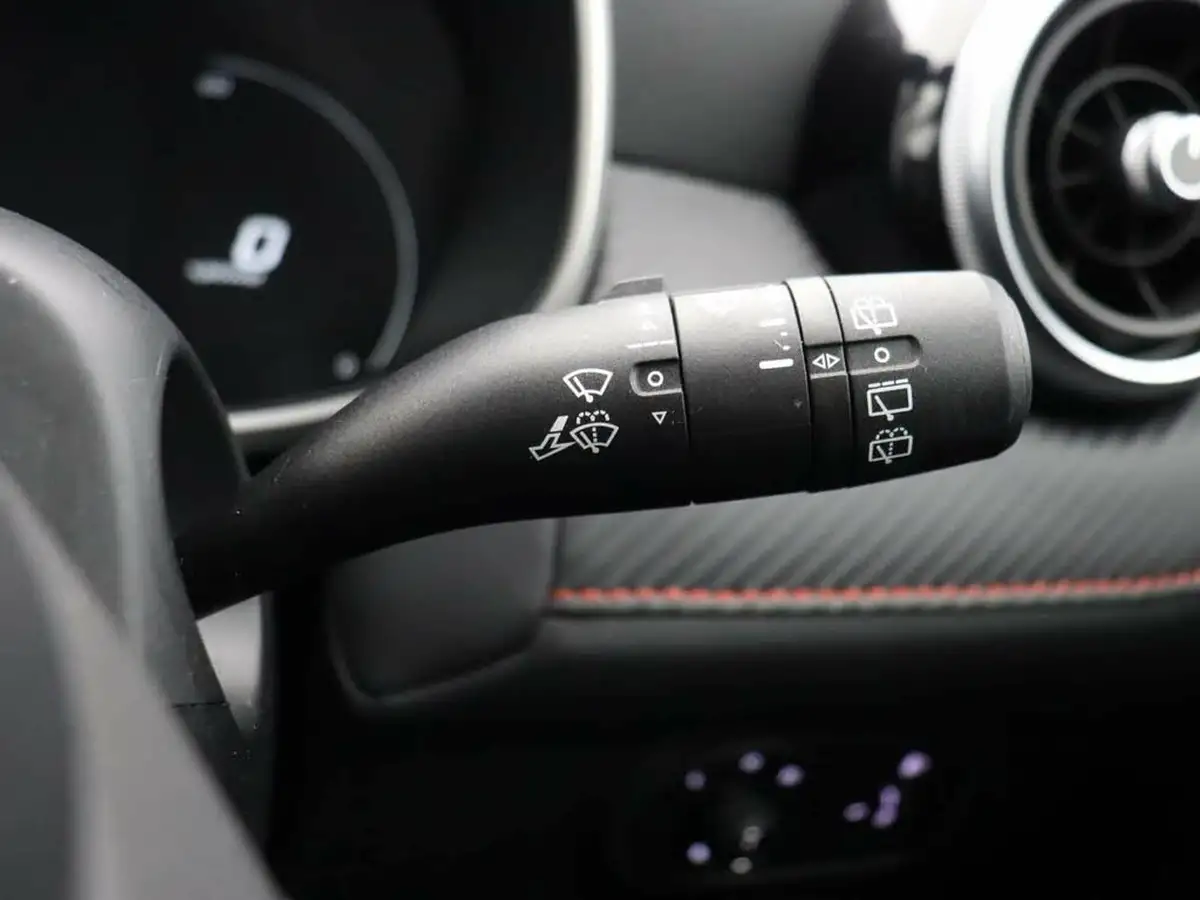 2023-mg-zs-suv-e-se-ev-176ps-big-32