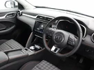 2023-mg-zs-suv-e-se-ev-176ps-small-5