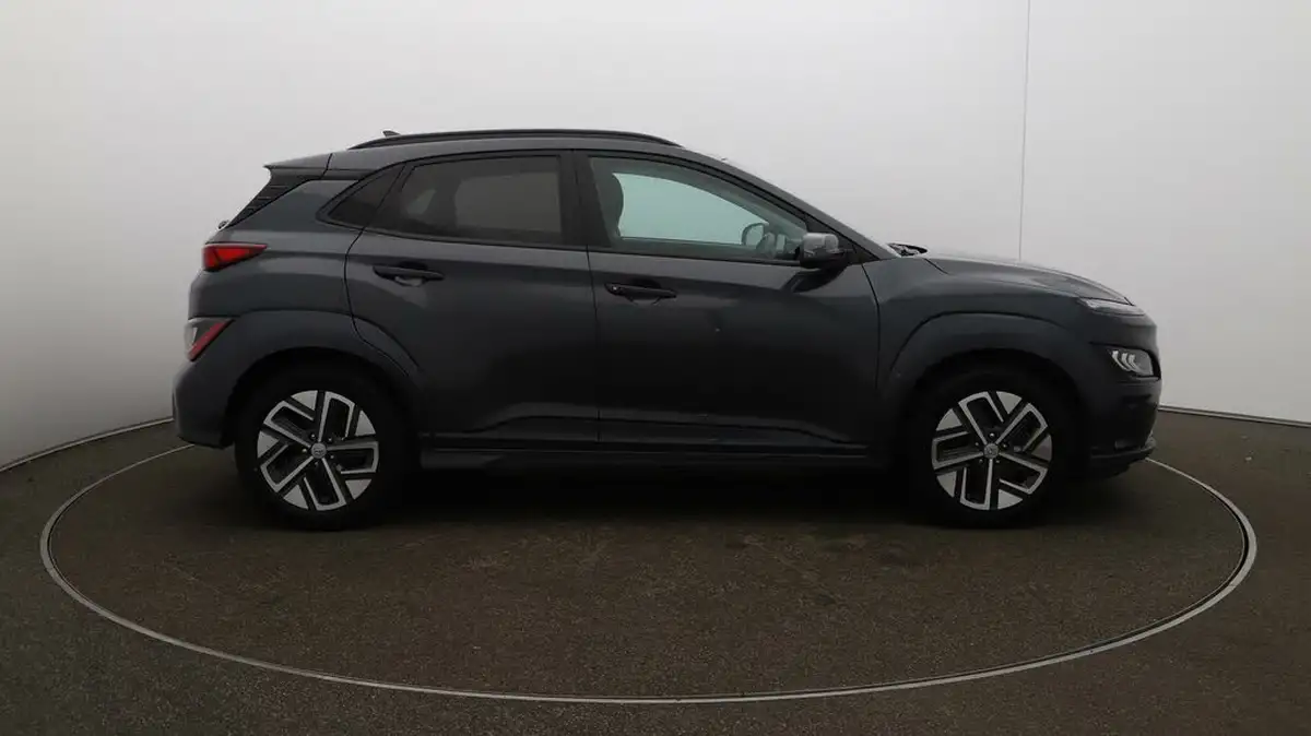 2022-hyundai-kona-e-premium-204ps-64kwh-7kw-obc-big-41