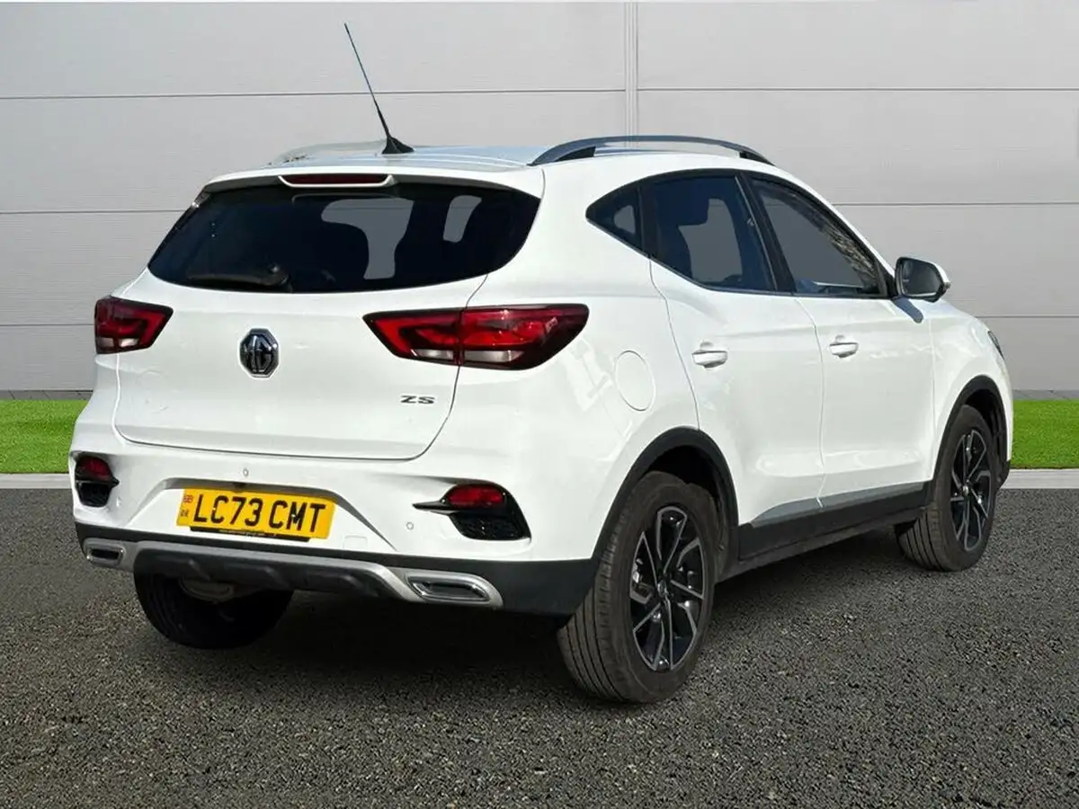 2024-mg-zs-suv-15-vti-tech-exclusive-big-6