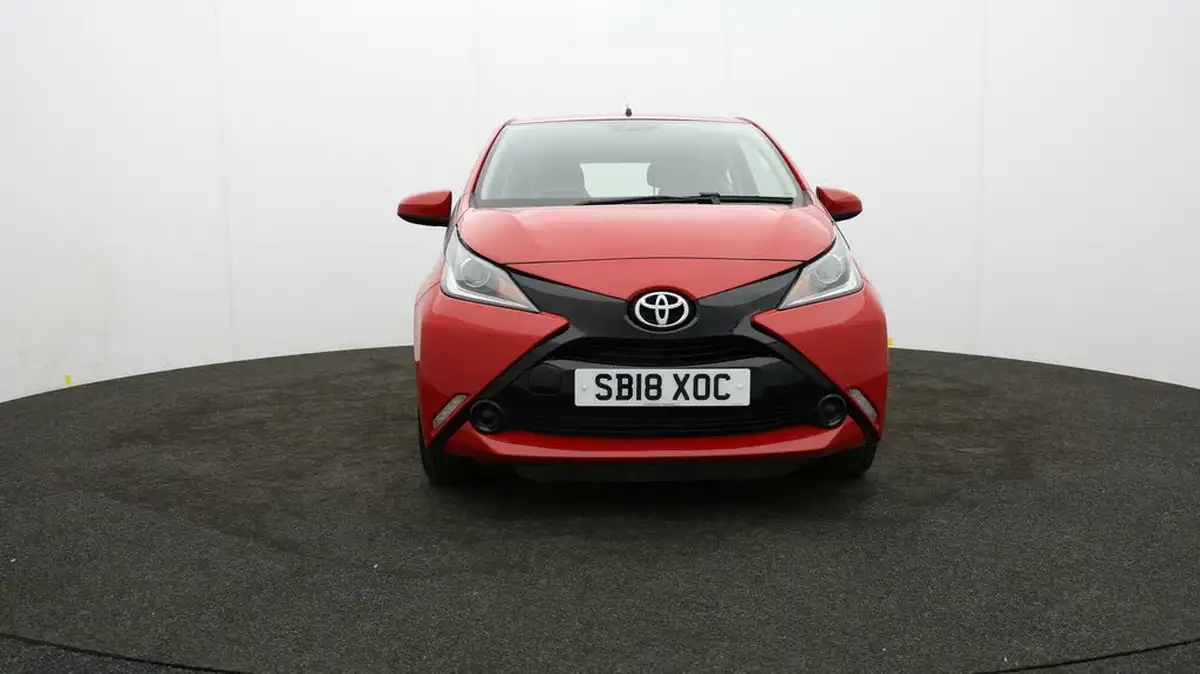 2018-toyota-aygo-10-vvt-i-x-play-71bhp-3d-big-44