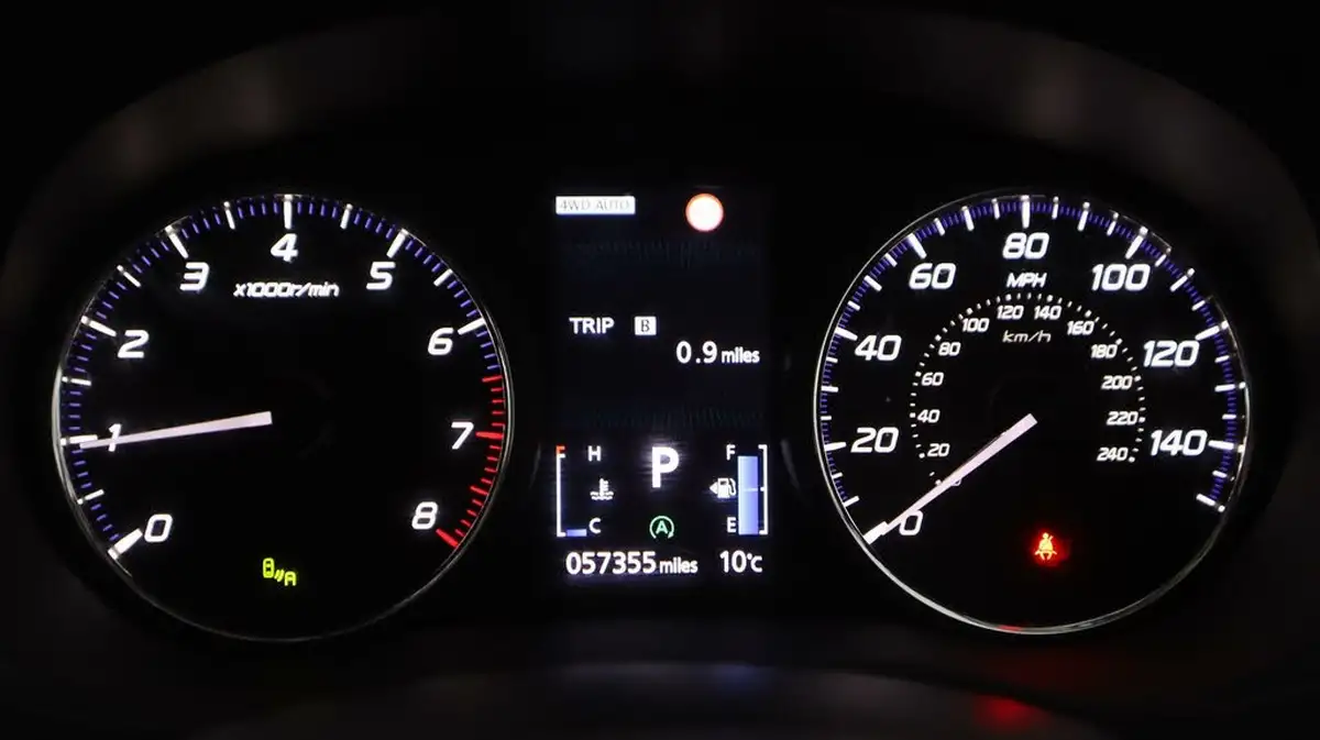 2019-mitsubishi-outlander-20-exceed-big-10