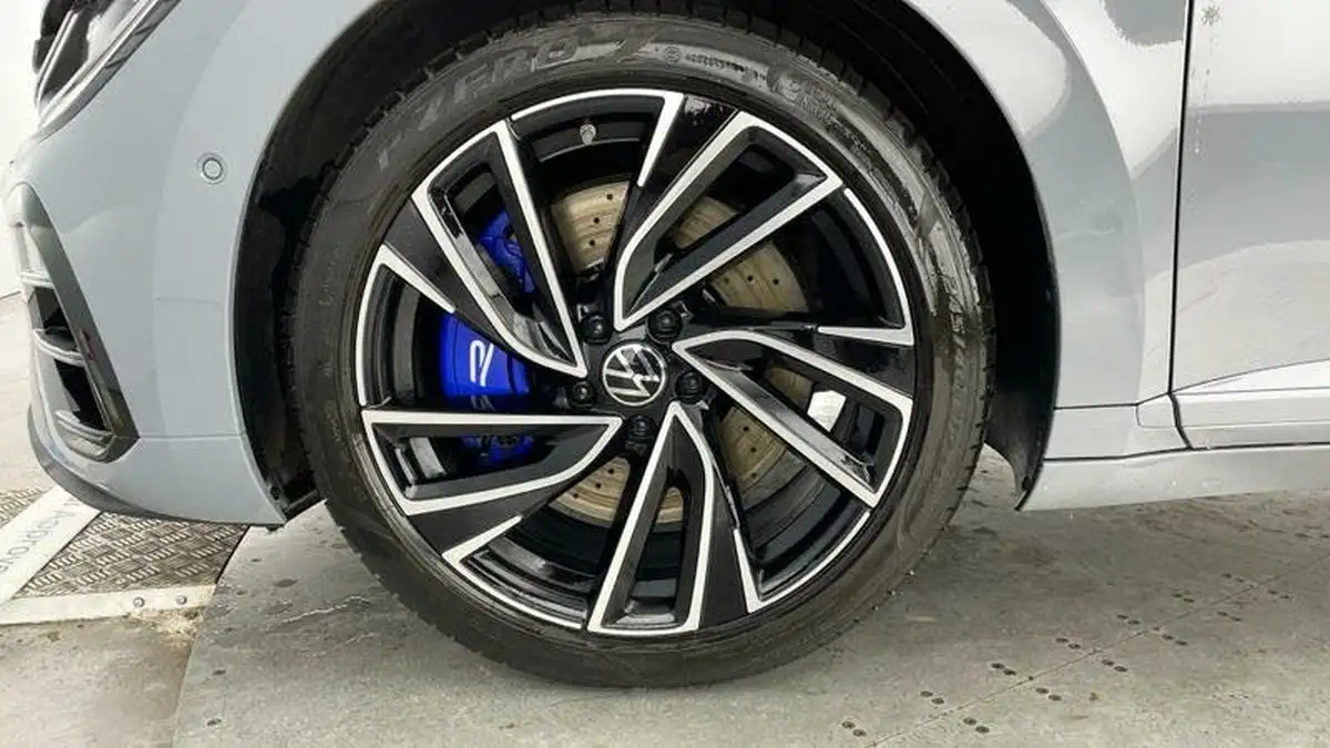 2023-volkswagen-arteon-20-tsi-r-shooting-brake-big-38