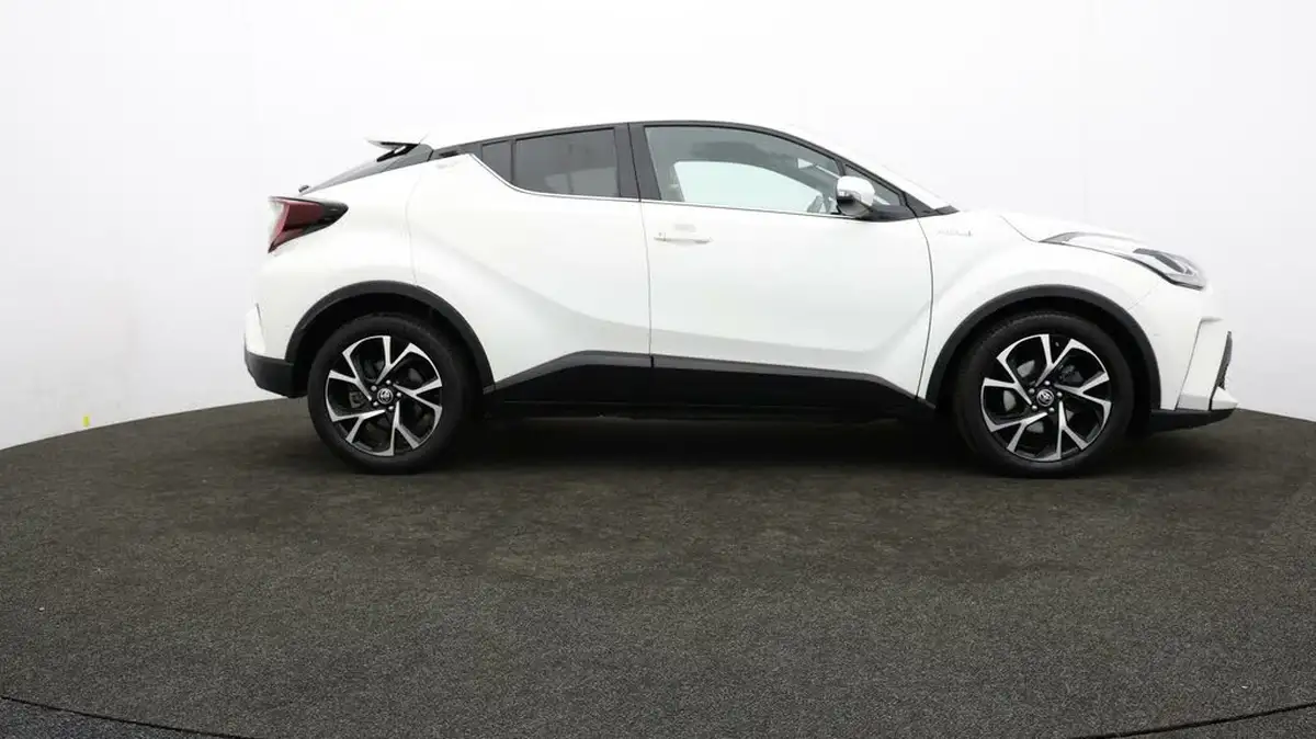 2020-toyota-c-hr-18-vvt-i-design-big-7