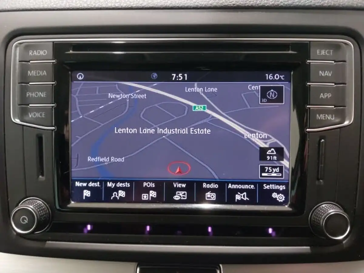 2019-volkswagen-sharan-20tdi-se-nav-150ps-scr-big-11