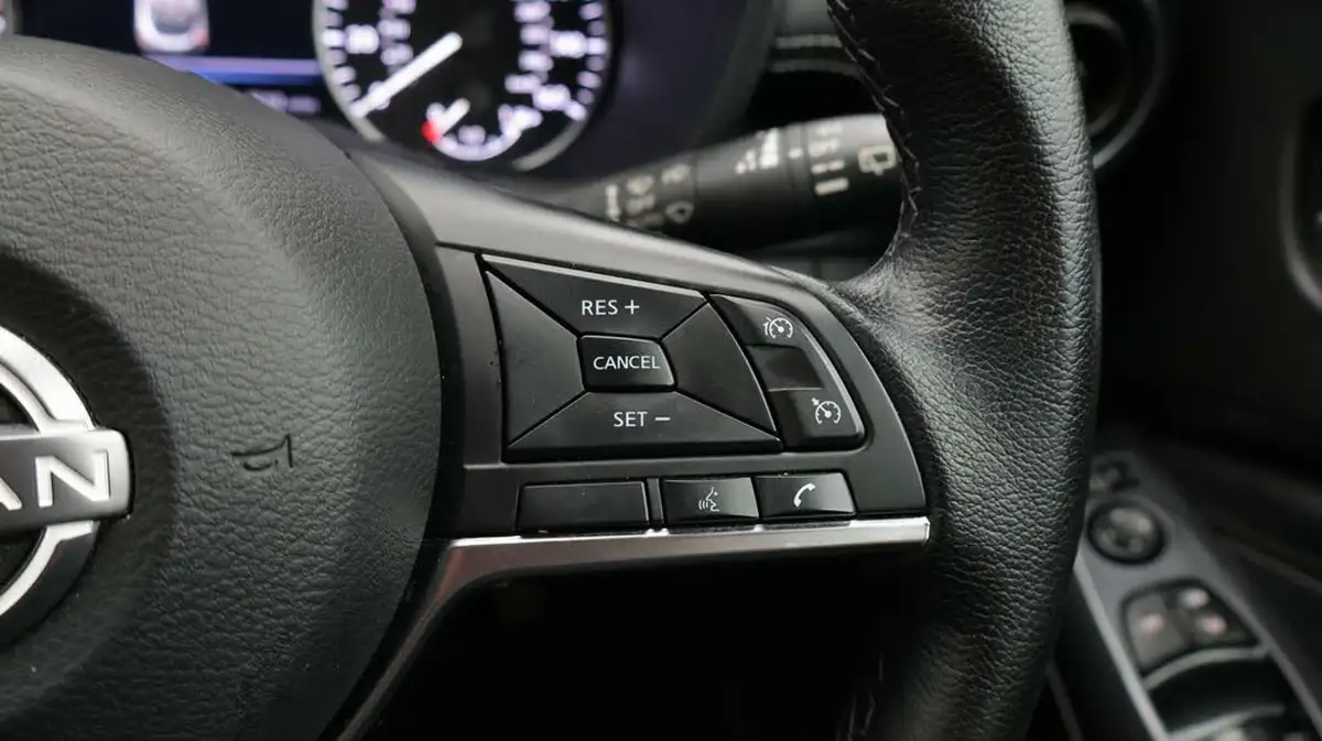 2023-nissan-juke-10-dig-t-n-connecta-big-24